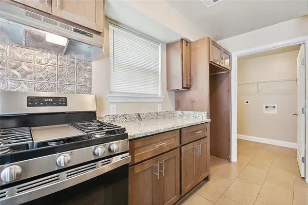 $1,800 | 9560 Highway 23, Unit B, Belle Chasse, LA 70037