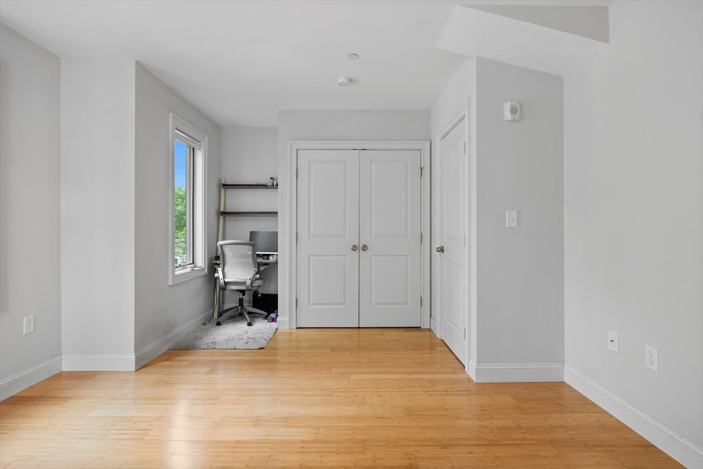 80 Everett Street, Unit 2 Boston, MA 02128 - Photo 16 of 27