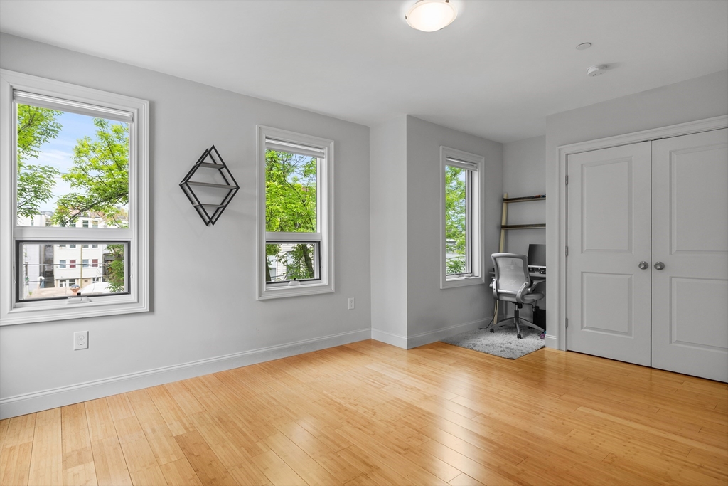 80 Everett Street, Unit 2 Boston, MA 02128 - Photo 17 of 27