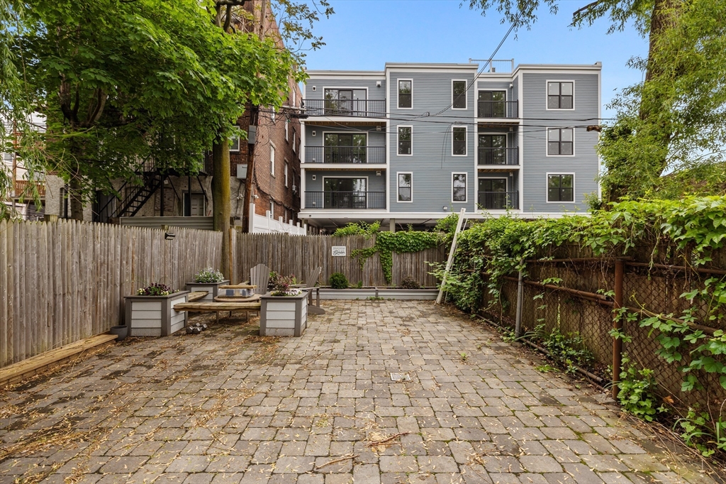 80 Everett Street, Unit 2 Boston, MA 02128 - Photo 25 of 27