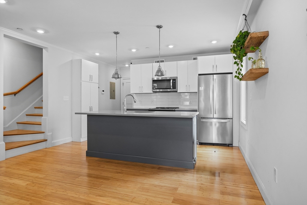 80 Everett Street, Unit 2 Boston, MA 02128 - Photo 4 of 27