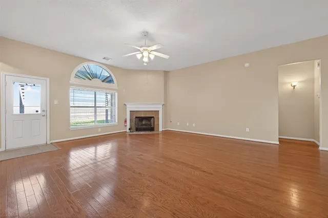 $329,900 | 12818 Carriage Glen Drive, Tomball, TX 77377