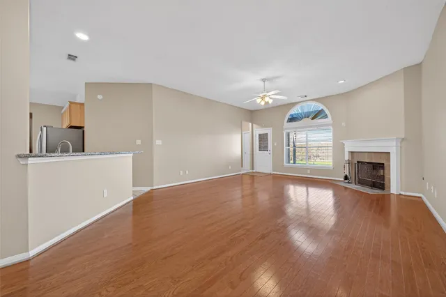 $329,900 | 12818 Carriage Glen Drive, Tomball, TX 77377