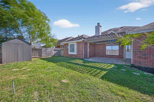 $329,900 | 12818 Carriage Glen Drive, Tomball, TX 77377