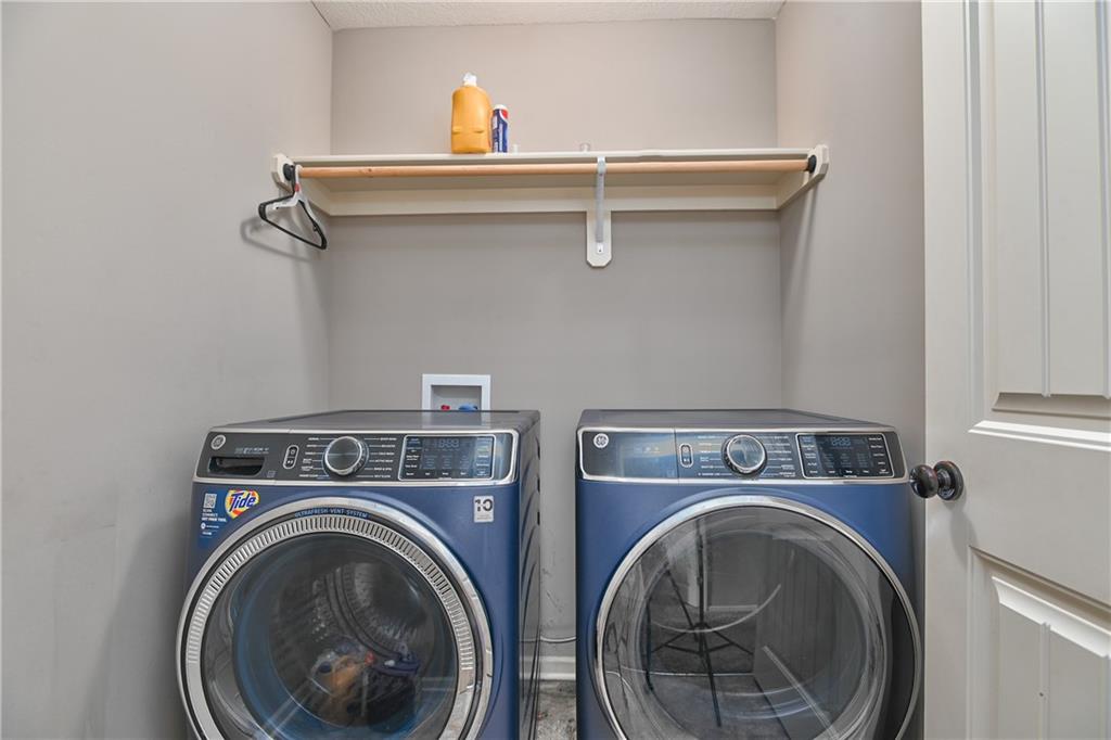 2427 West Fredrickson Drive Olathe, KS 66061 - Photo 21 of 35