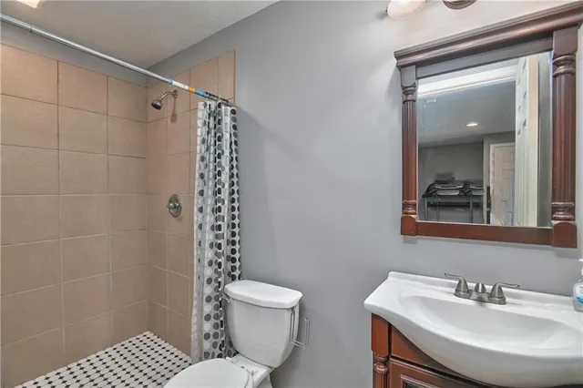 $490,000 | 2427 West Fredrickson Drive, Olathe, KS 66061