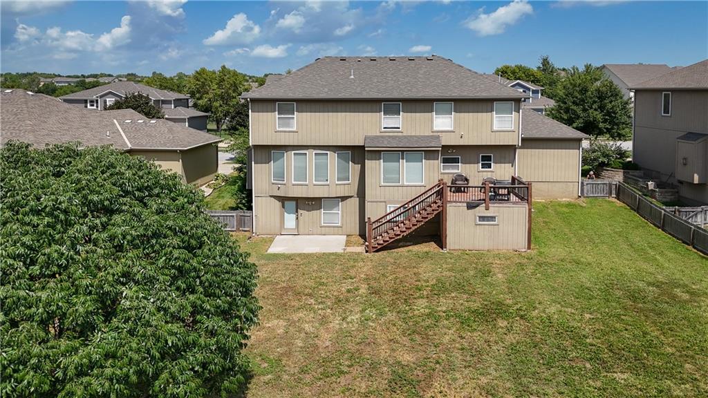 2427 West Fredrickson Drive Olathe, KS 66061 - Photo 31 of 35