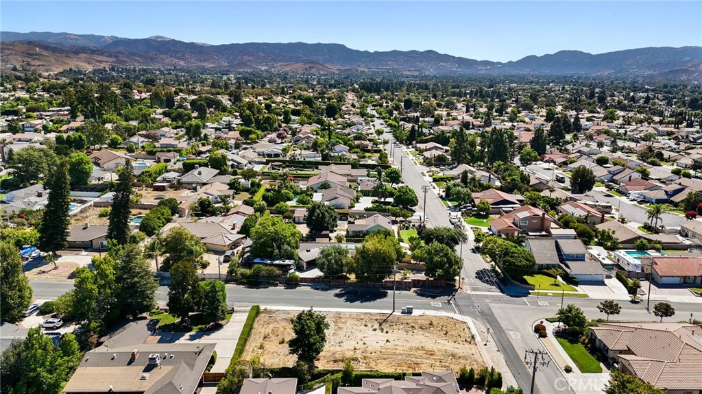 2877 Avenida Simi Simi Valley, CA 93065 - Photo 16 of 26 a view of city and mountain