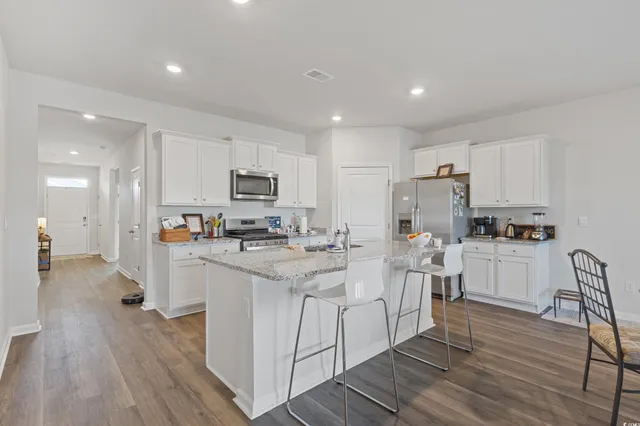 $383,500 | 8034 Strudwick Drive, Columbia, SC 29209