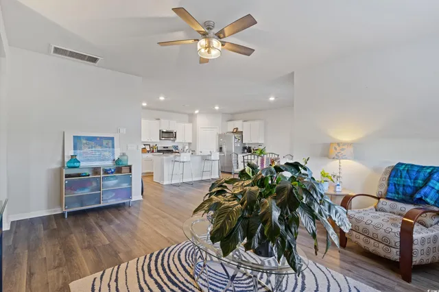 $383,500 | 8034 Strudwick Drive, Columbia, SC 29209