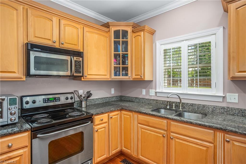 4048 Payne Road High Point, NC 27265 - Photo 16 of 38