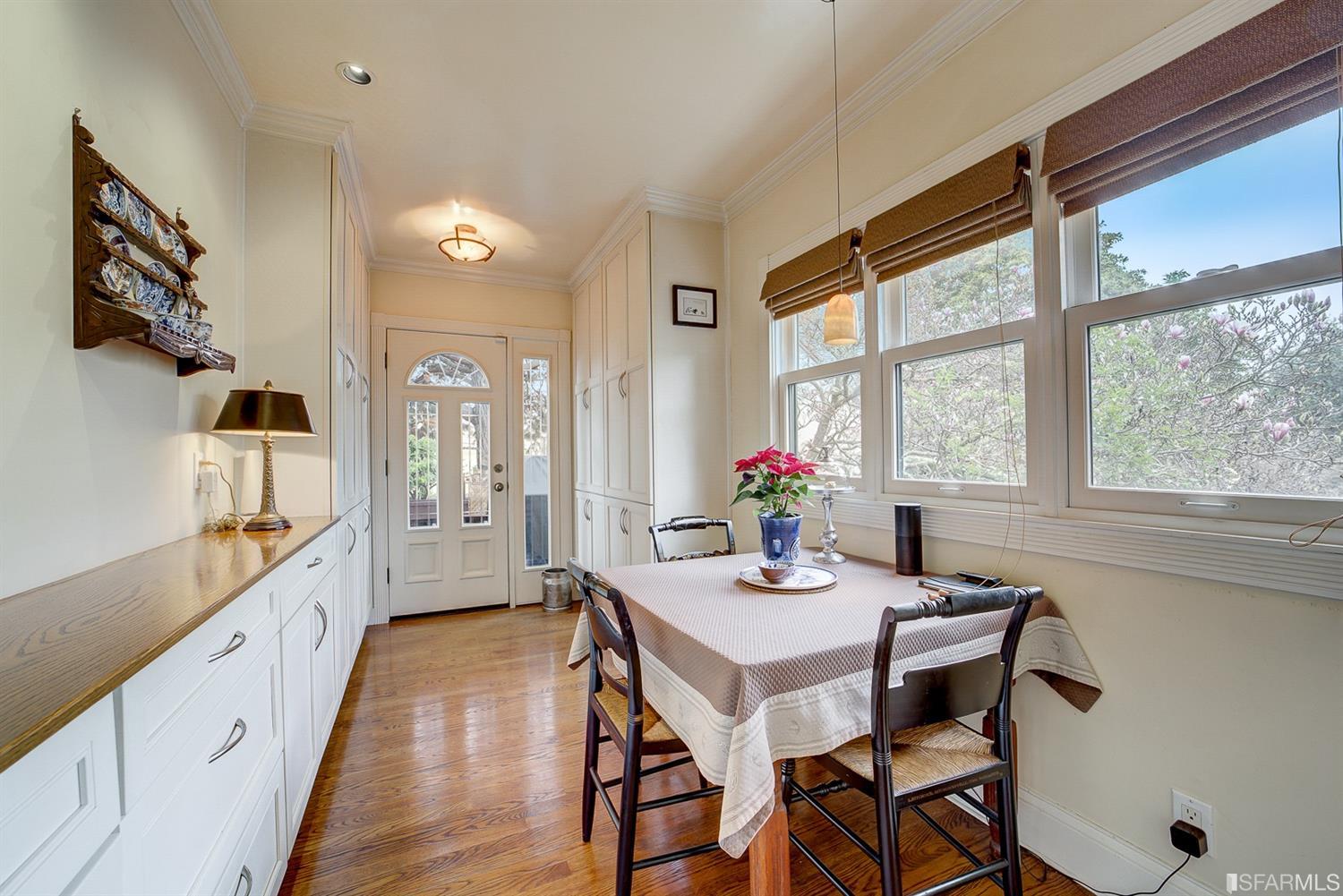 868 Arlington Avenue Berkeley, CA 94707 - Photo 11 of 54