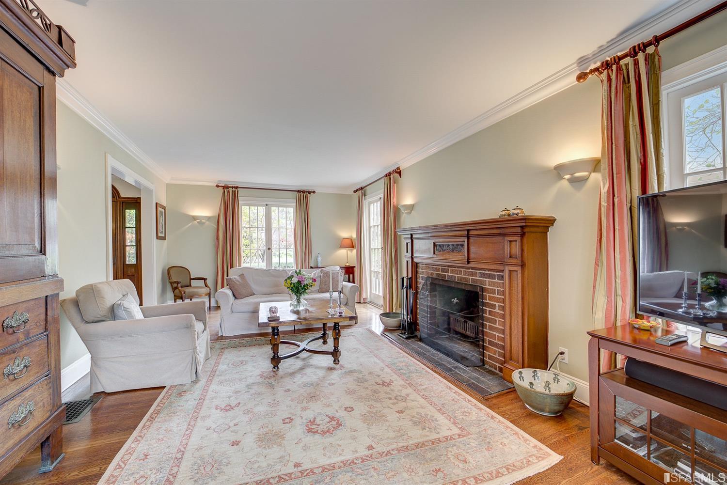 868 Arlington Avenue Berkeley, CA 94707 - Photo 18 of 54