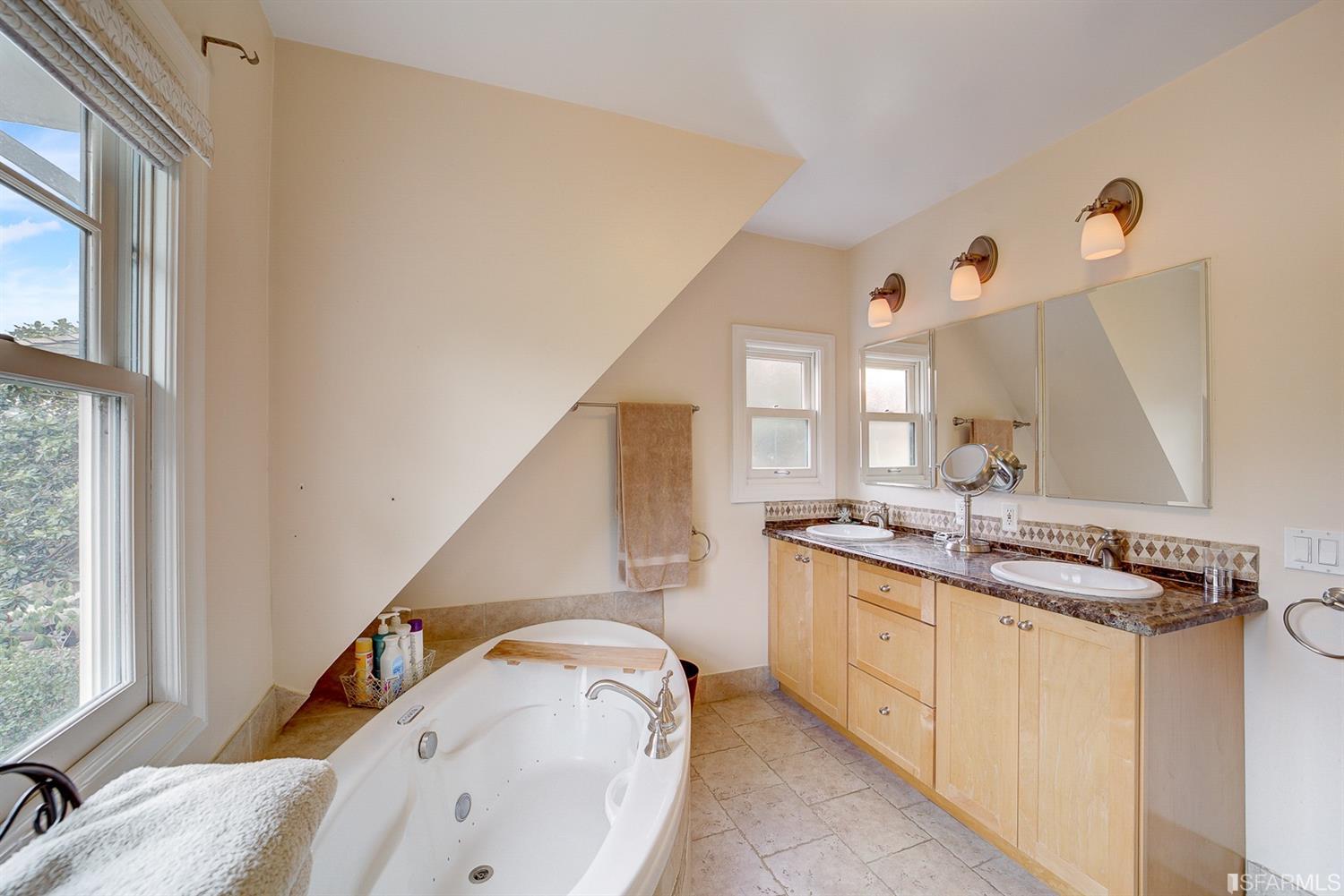 868 Arlington Avenue Berkeley, CA 94707 - Photo 38 of 54