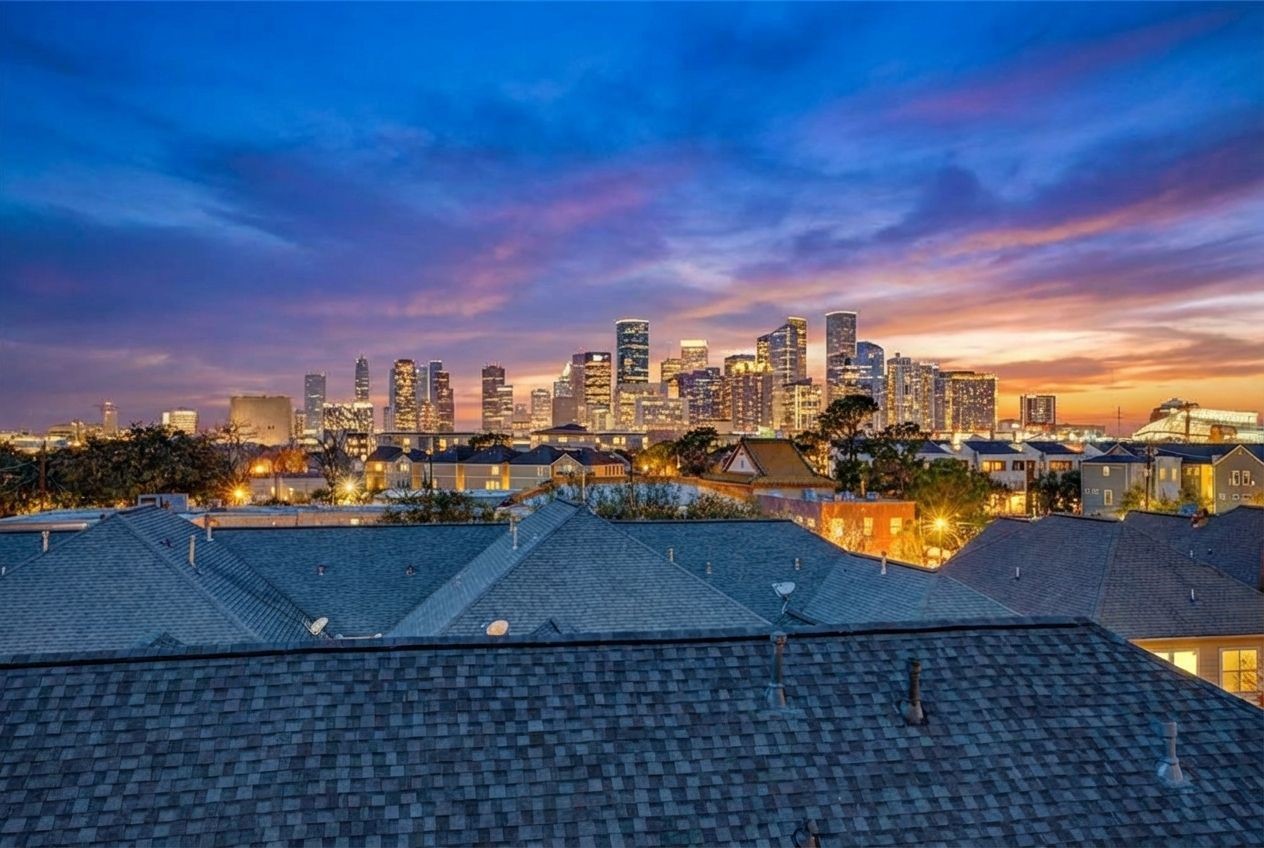 2913 Leeland Street Houston, TX 77003 - Photo 2 of 48