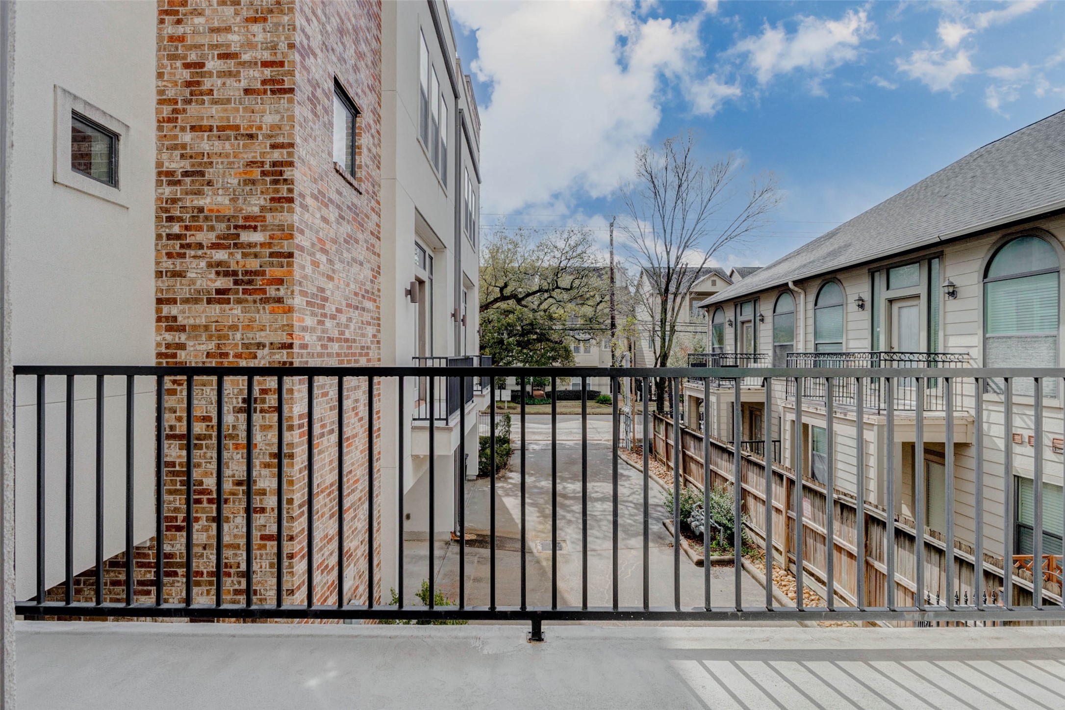 2913 Leeland Street Houston, TX 77003 - Photo 26 of 48