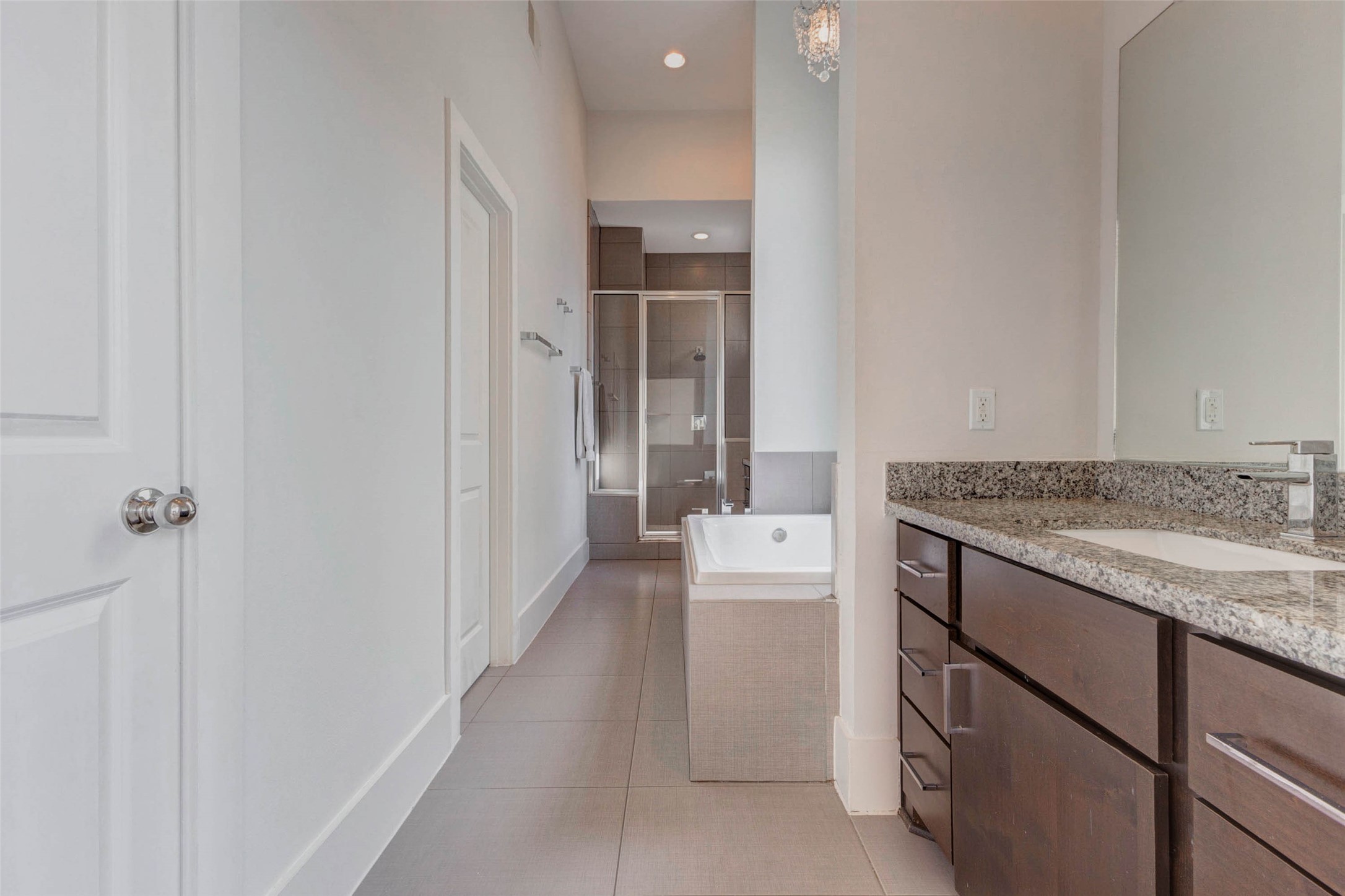 2913 Leeland Street Houston, TX 77003 - Photo 32 of 48