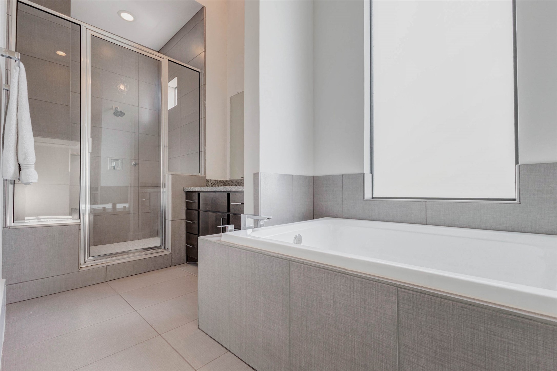 2913 Leeland Street Houston, TX 77003 - Photo 33 of 48