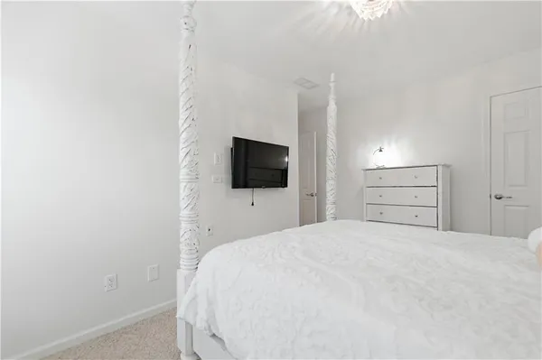 a view of a livingroom with furniture