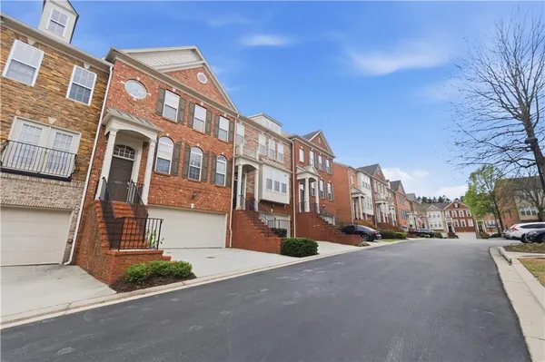 $3,400 | 4953 Colchester Court, Unit 40, Atlanta, GA 30339