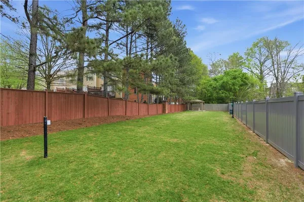 $3,400 | 4953 Colchester Court, Unit 40, Atlanta, GA 30339