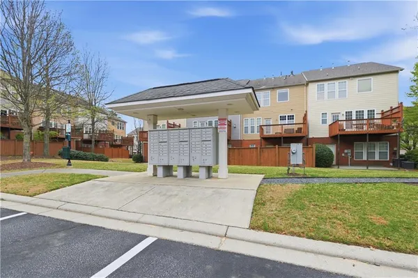 $3,400 | 4953 Colchester Court, Unit 40, Atlanta, GA 30339
