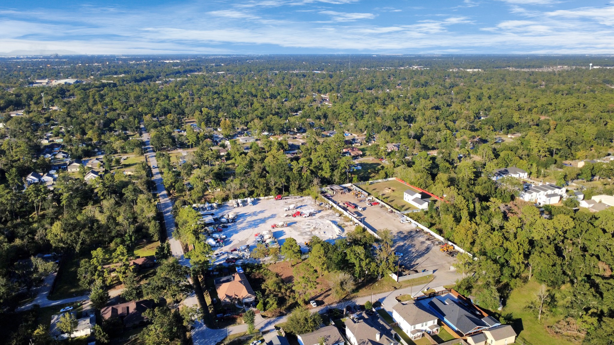 5207 Mayle Street Houston, TX 77016 - Photo 14 of 25 a view of a city