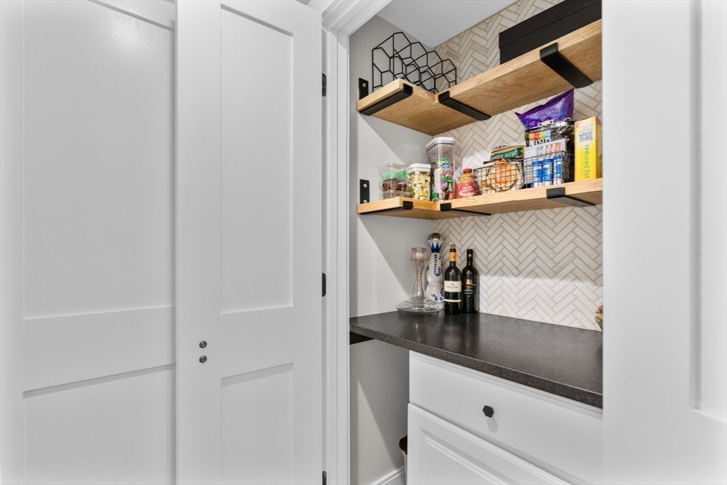 7 Bartley Street, Unit 7 Wakefield, MA 01880 - Photo 21 of 42