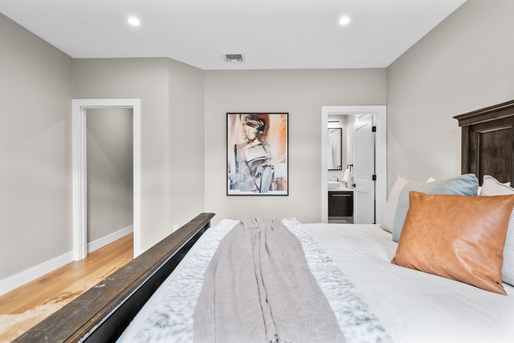 7 Bartley Street, Unit 7 Wakefield, MA 01880 - Photo 27 of 42