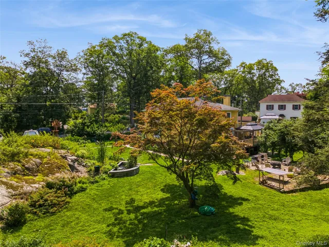 a view of a lake with houses