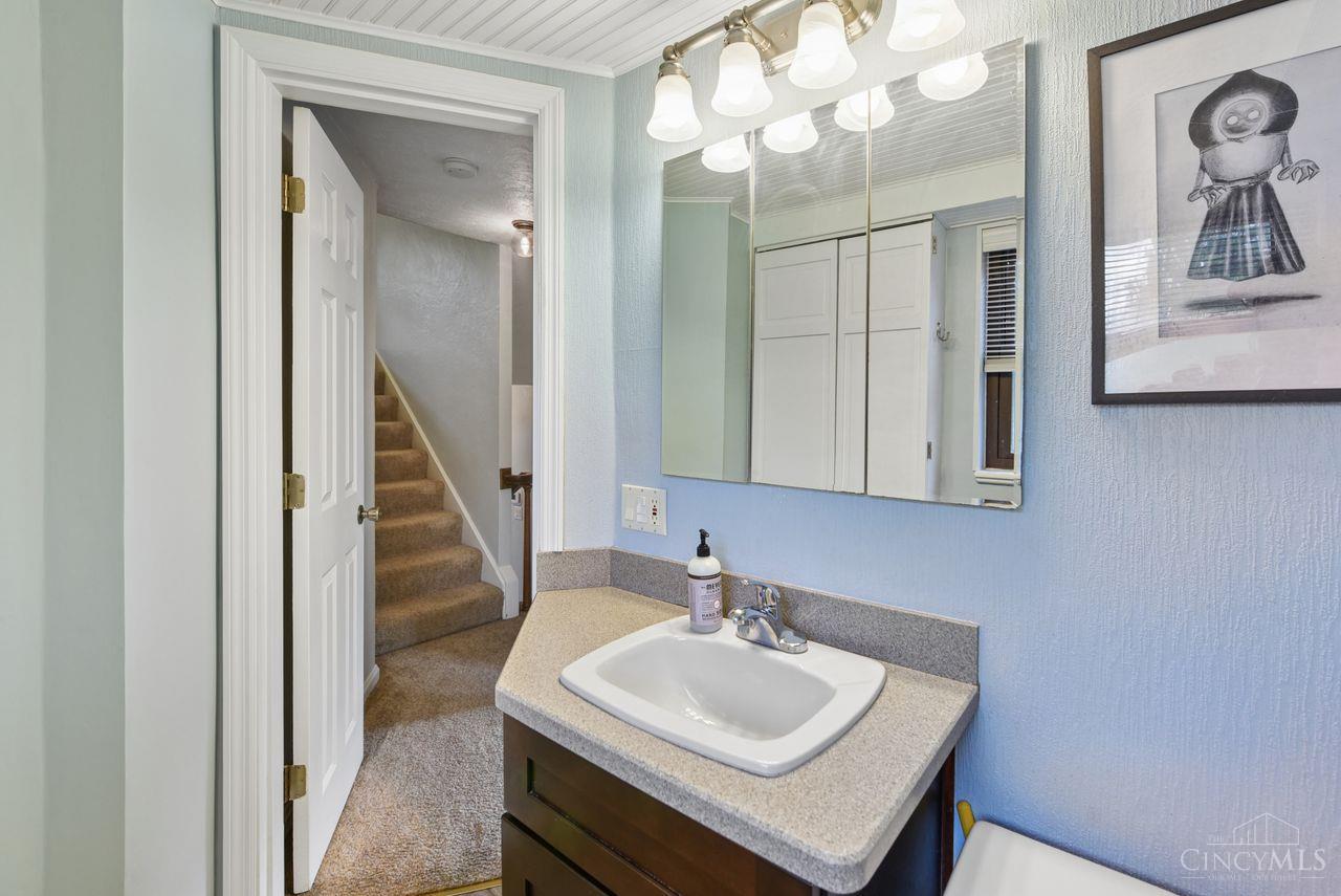 2741 Jessup Road Cincinnati, OH 45239 - Photo 35 of 63 Gallery Image 35