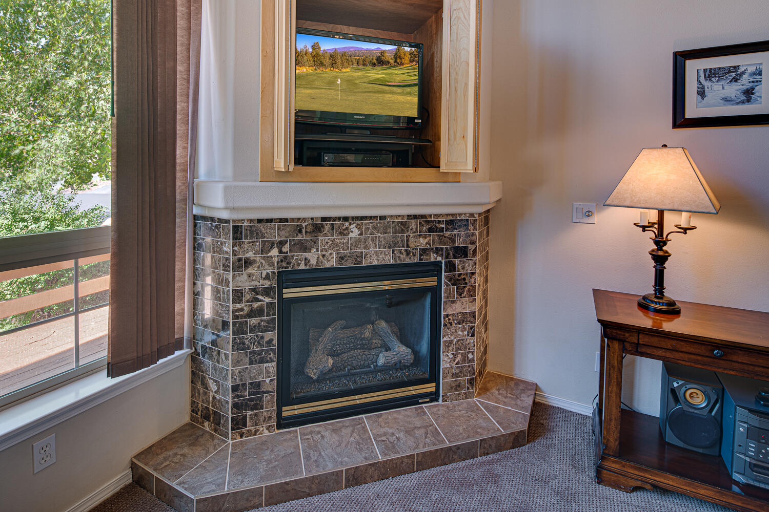 8403 Forest Ridge Loop Redmond, OR 97756 - Photo 13 of 36 8403-146