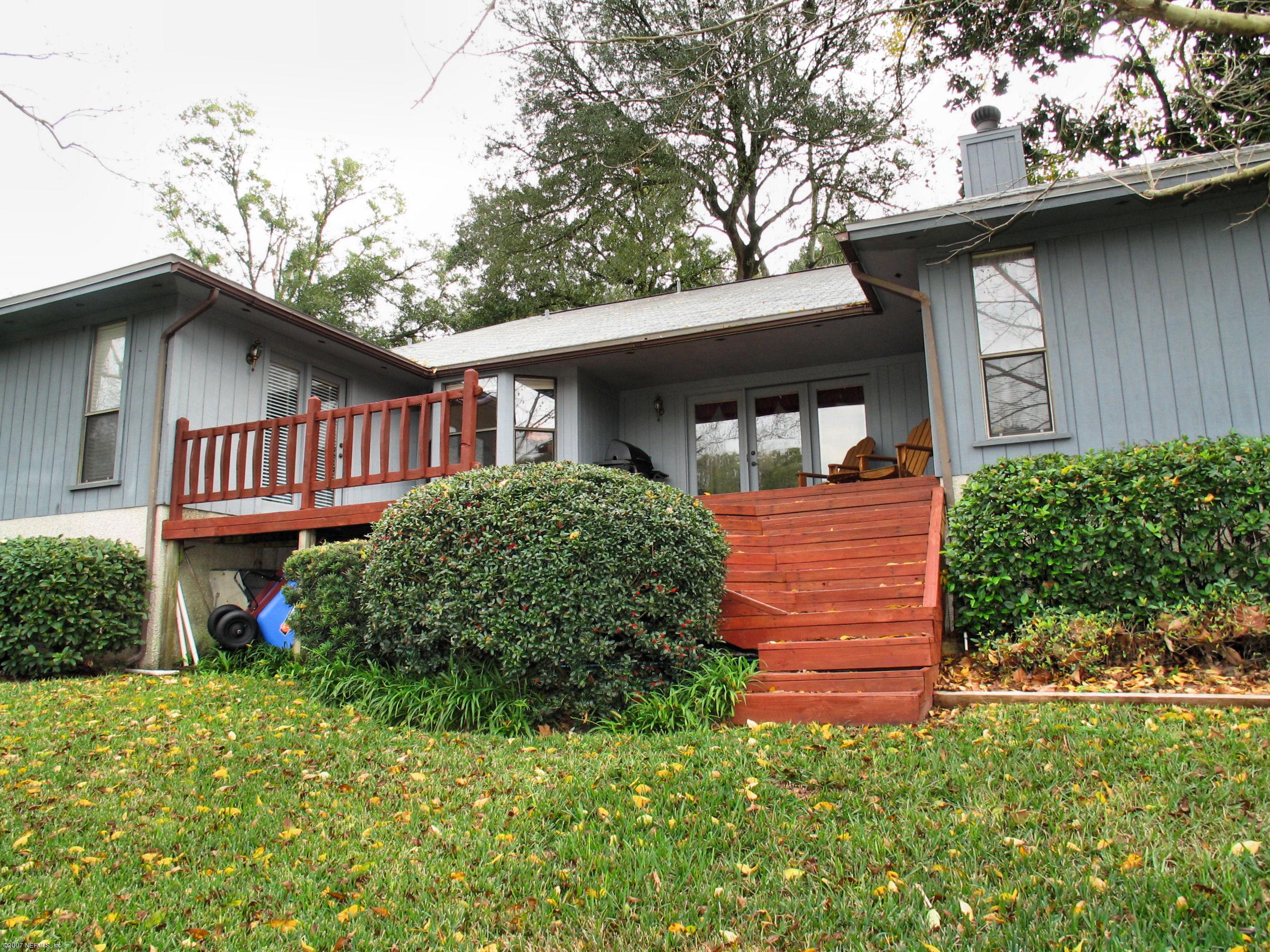 3406 Debussy Road Jacksonville, FL 32277 - Photo 8 of 9 Back Deck-VG
