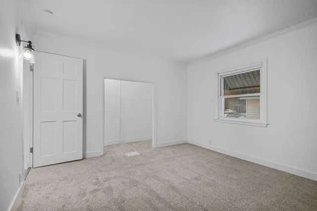 $189,000 | 356 West 9th Avenue, Oshkosh, WI 54902