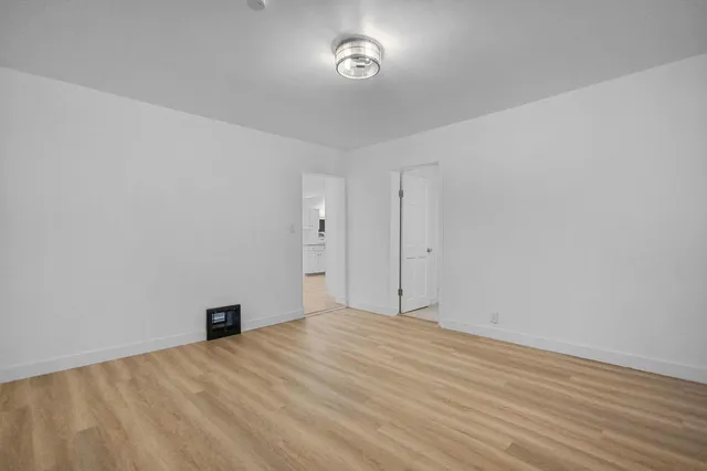 $189,000 | 356 West 9th Avenue, Oshkosh, WI 54902