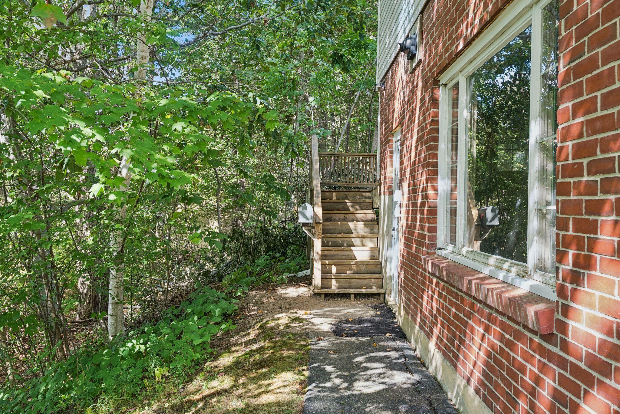 25 Mayflower Road Hallowell, ME 04347 - Photo 31 of 59 18_DSC08276