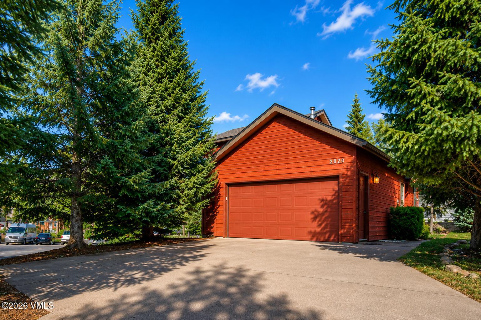 2820 Ked Spur Avon, CO 81620 - Photo 28 of 36 driveway