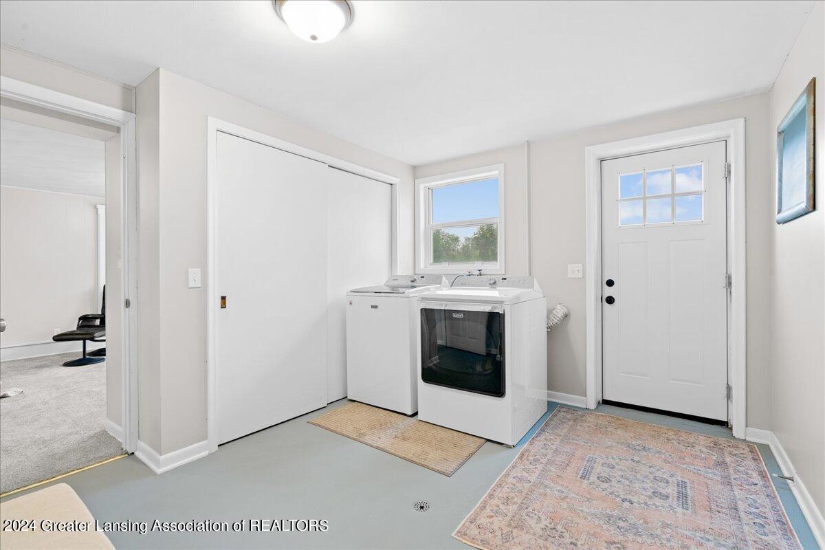 6919 Williams Road Lansing, MI 48911 - Photo 25 of 46 44-Media Jett-36