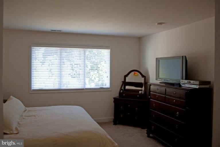 1052 Blackwell Road Annapolis, MD 21403 - Photo 16 of 19 Master Bedroom #2