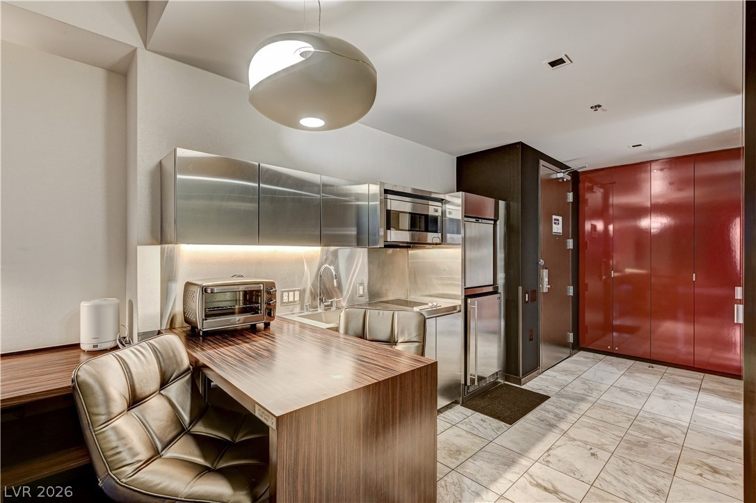 4381 West Flamingo Road, Unit 5207 Las Vegas, NV 89103 - Photo 11 of 13 Gallery Image 11