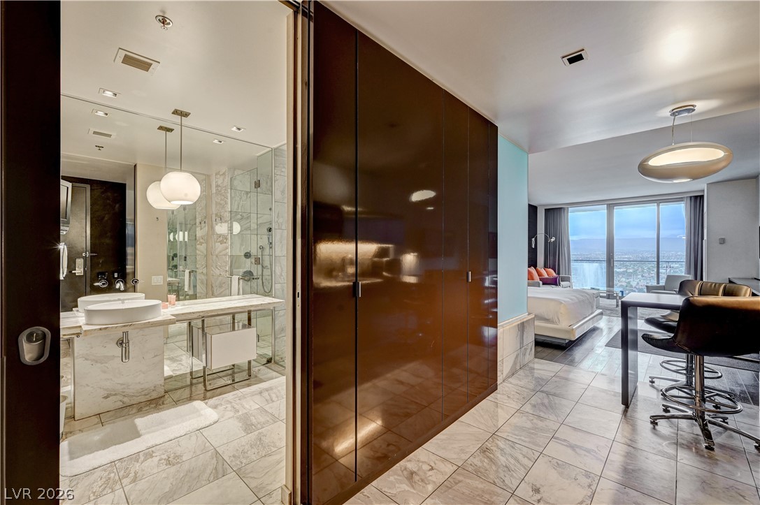 4381 West Flamingo Road, Unit 5207 Las Vegas, NV 89103 - Photo 10 of 13 Gallery Image 10
