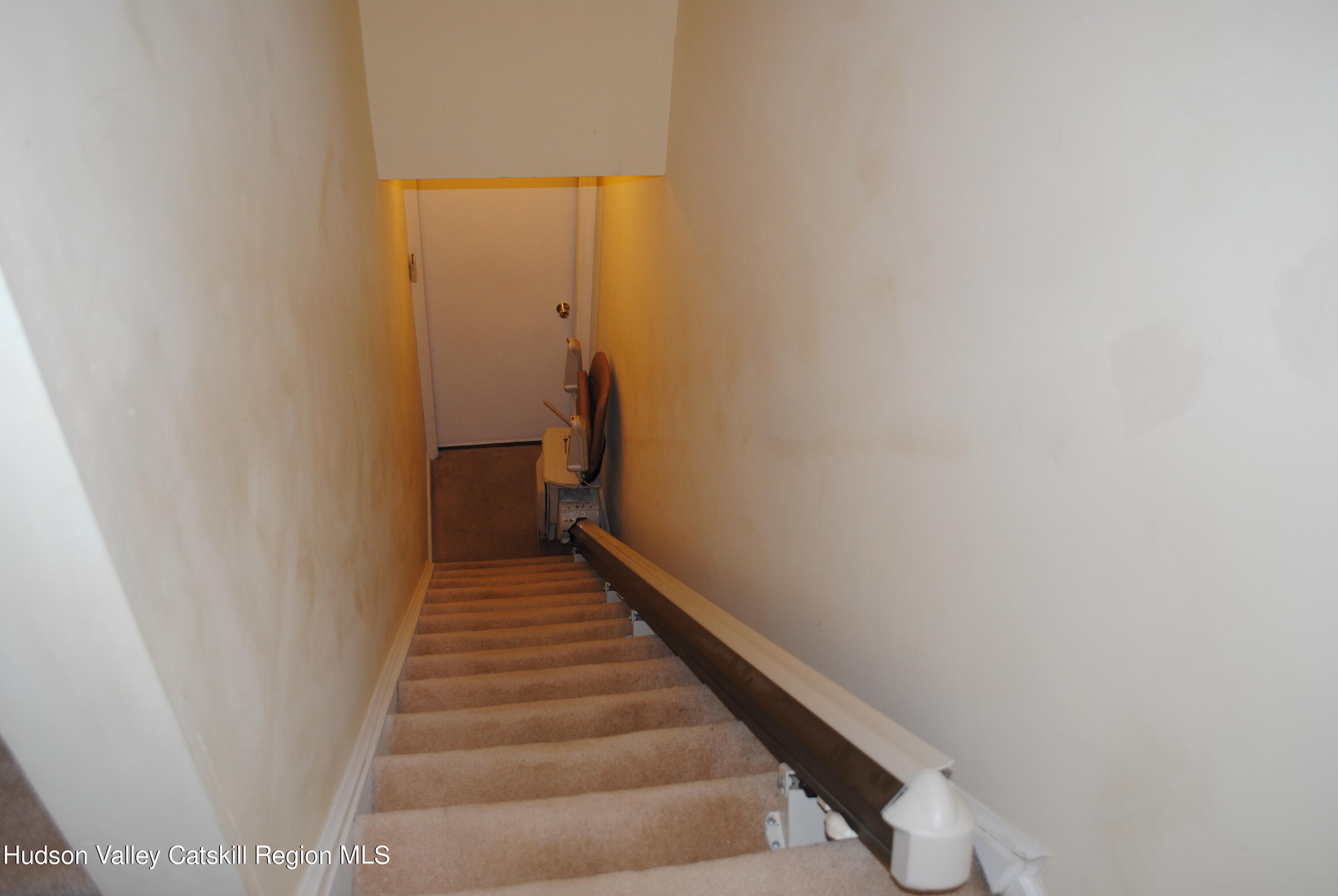 75 Riverview Port Ewen, NY 12466 - Photo 28 of 35 a view of entryway