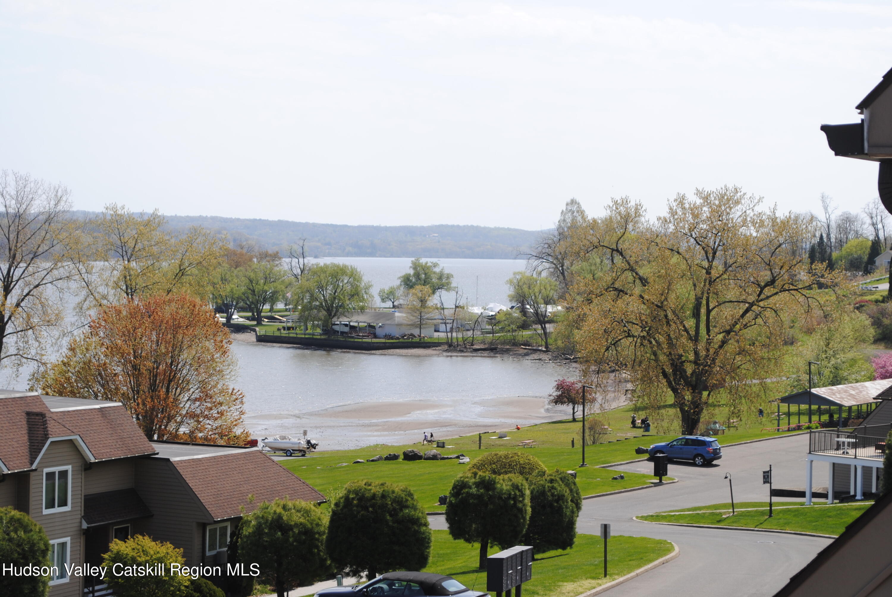 75 Riverview Port Ewen, NY 12466 - Photo 6 of 35