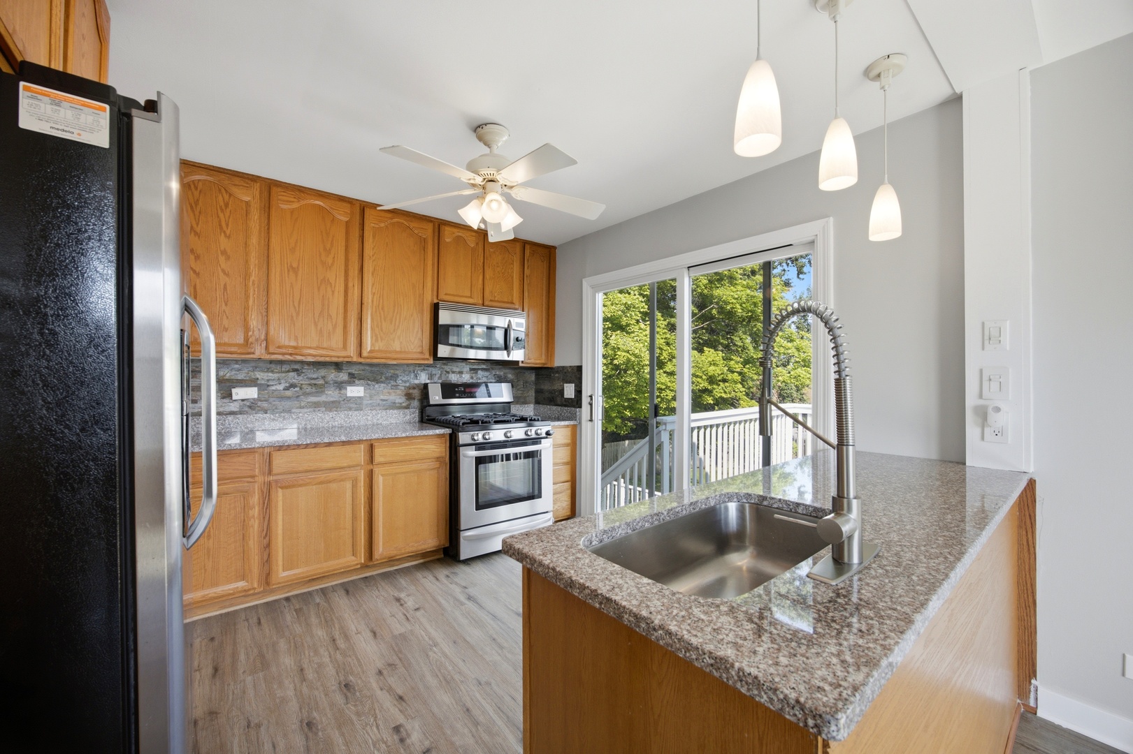 38 Blue Ridge Drive Glendale Heights, IL 60139 - Photo 11 of 30