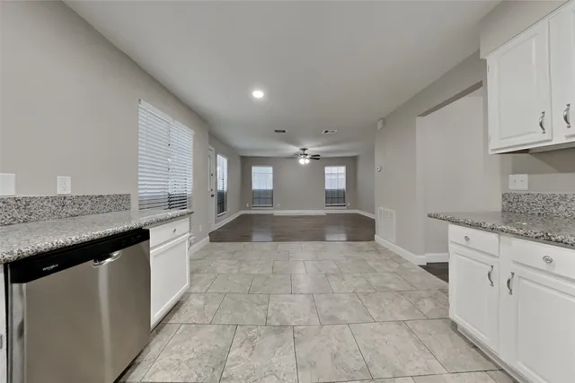 $2,150 | 3618 Sweetgum Hill Lane, Houston, TX 77345