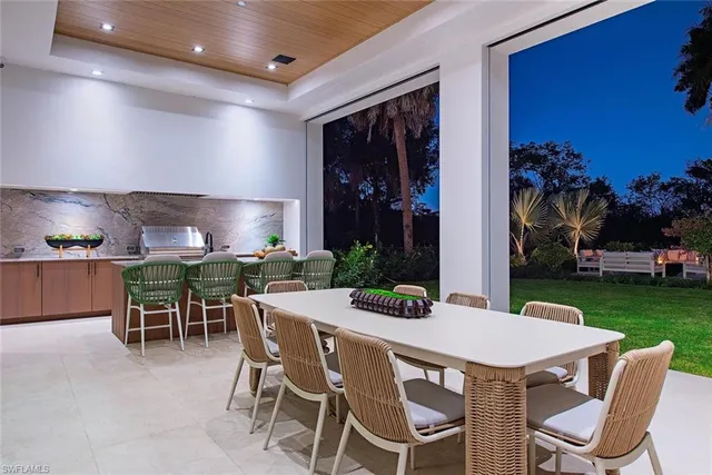 $13,950,000 | 2145 Coach House Lane, Naples, FL 34105