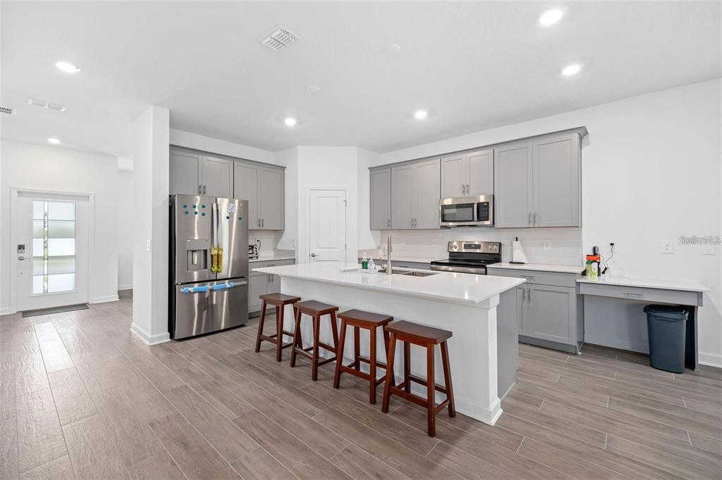 9715 Introduction Way Orlando, FL 32832 - Photo 5 of 23