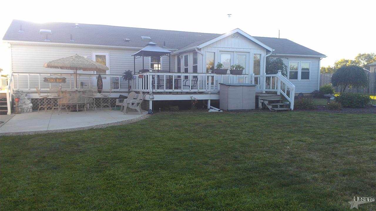 15732 Roth Road Grabill, IN 46741 - Photo 4 of 28