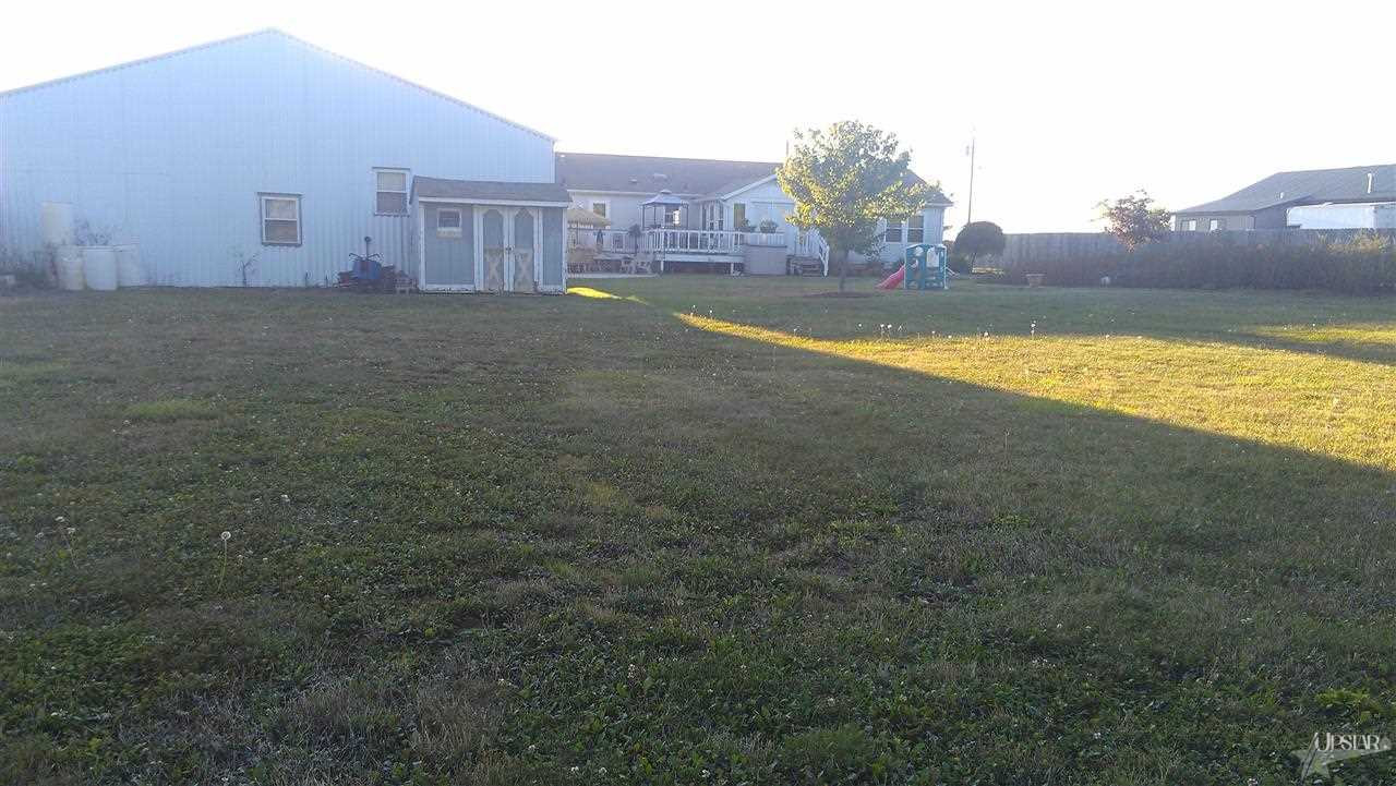 15732 Roth Road Grabill, IN 46741 - Photo 5 of 28