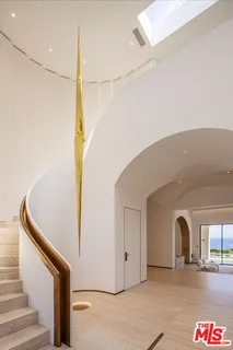 $88,000,000 | 26848 Pacific Coast Highway, Malibu, CA 90265